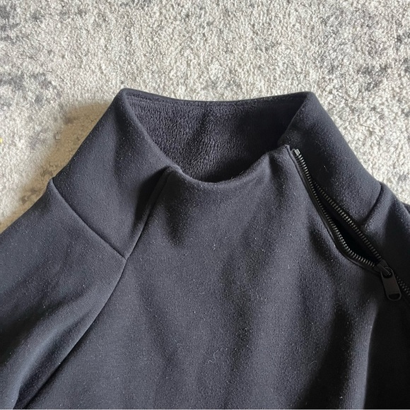 Athleta pullover - Picture 4 of 6